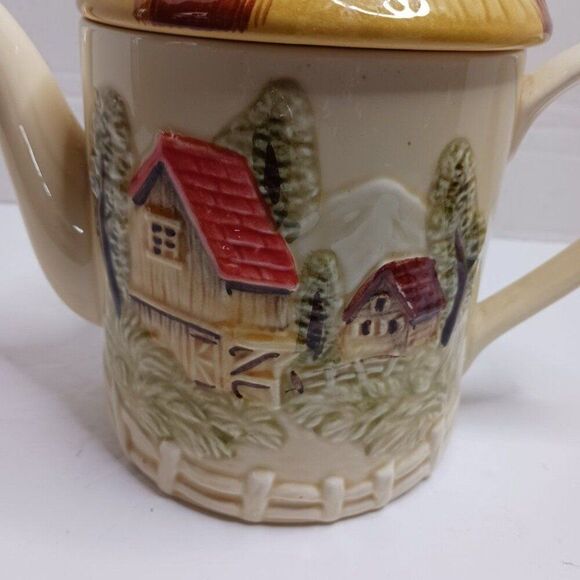 Vintage 1970s Cottage Teapot - Picture 4 of 12